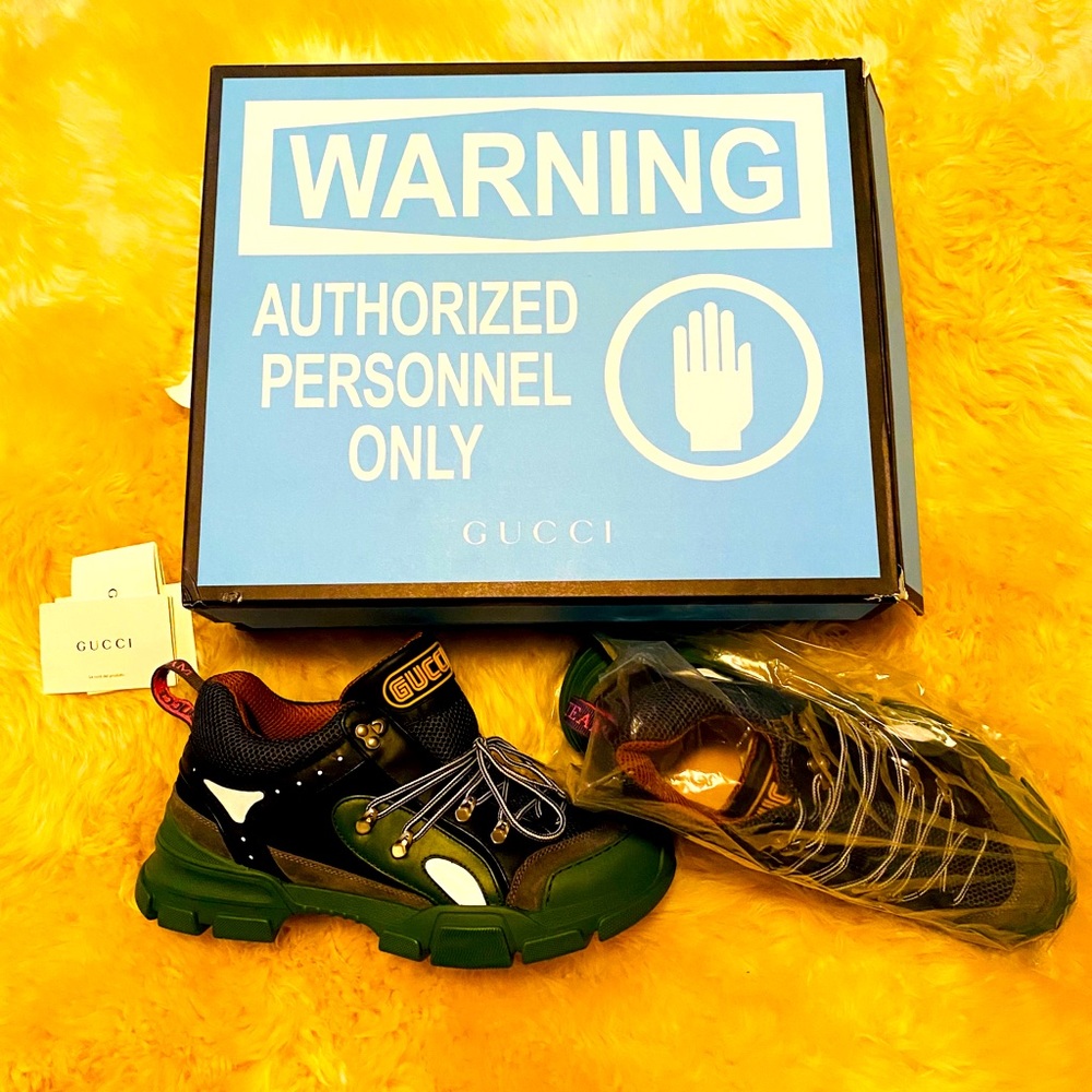 ✅ New Gucci Men’s Flashtrek Sneakers W/ Dust Bags!